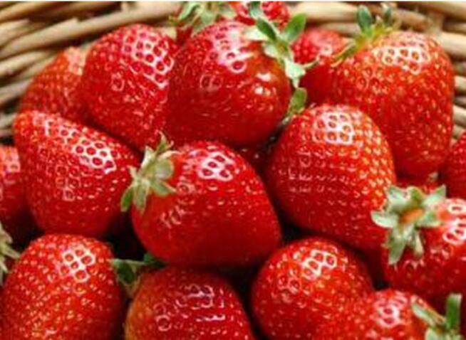 做梦梦到挑选草莓是什么征兆 说明什么