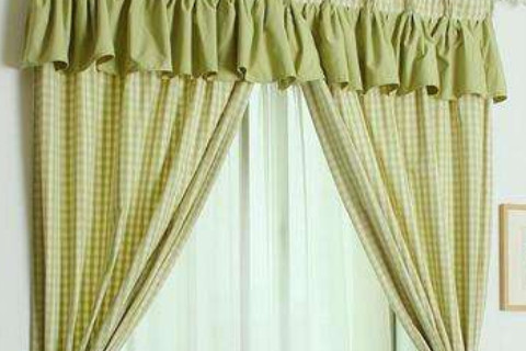 家居风水： 卧室窗帘什么图案能够招财进宝