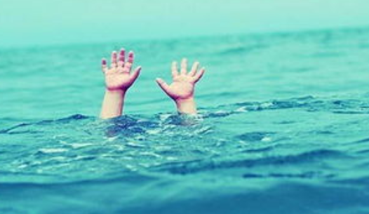 梦见水里有女的死人 这是不好的预兆吗